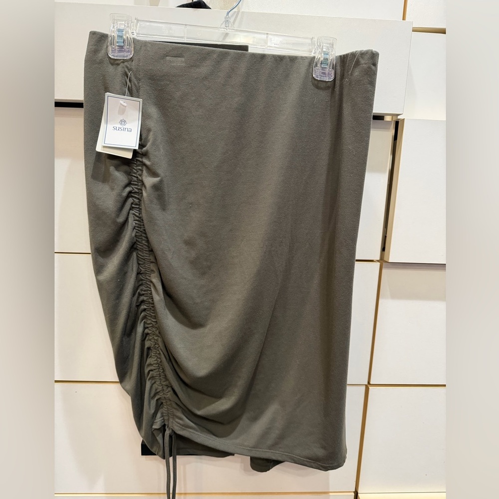 NWT Susina jersey skirt with ties, large